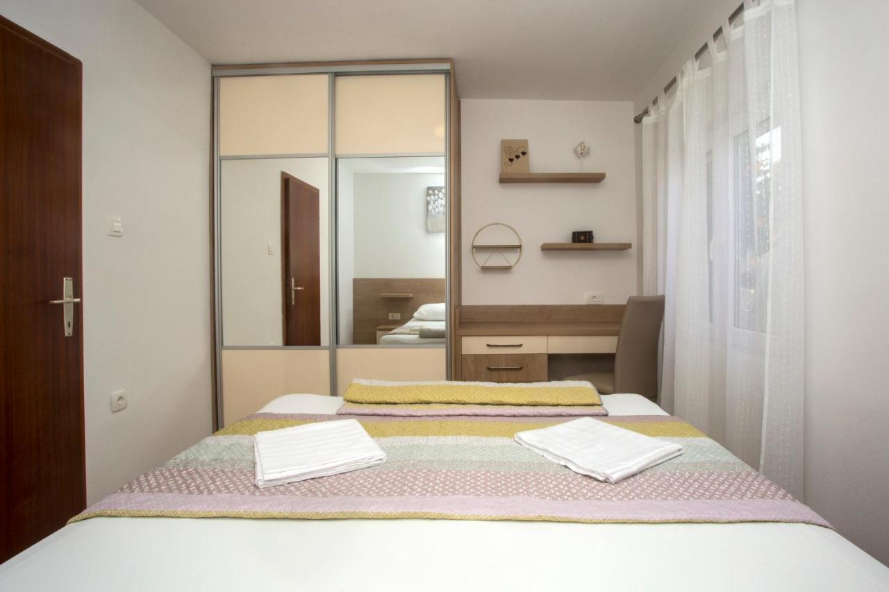 Apartments Lucija Ražanj Extérieur photo