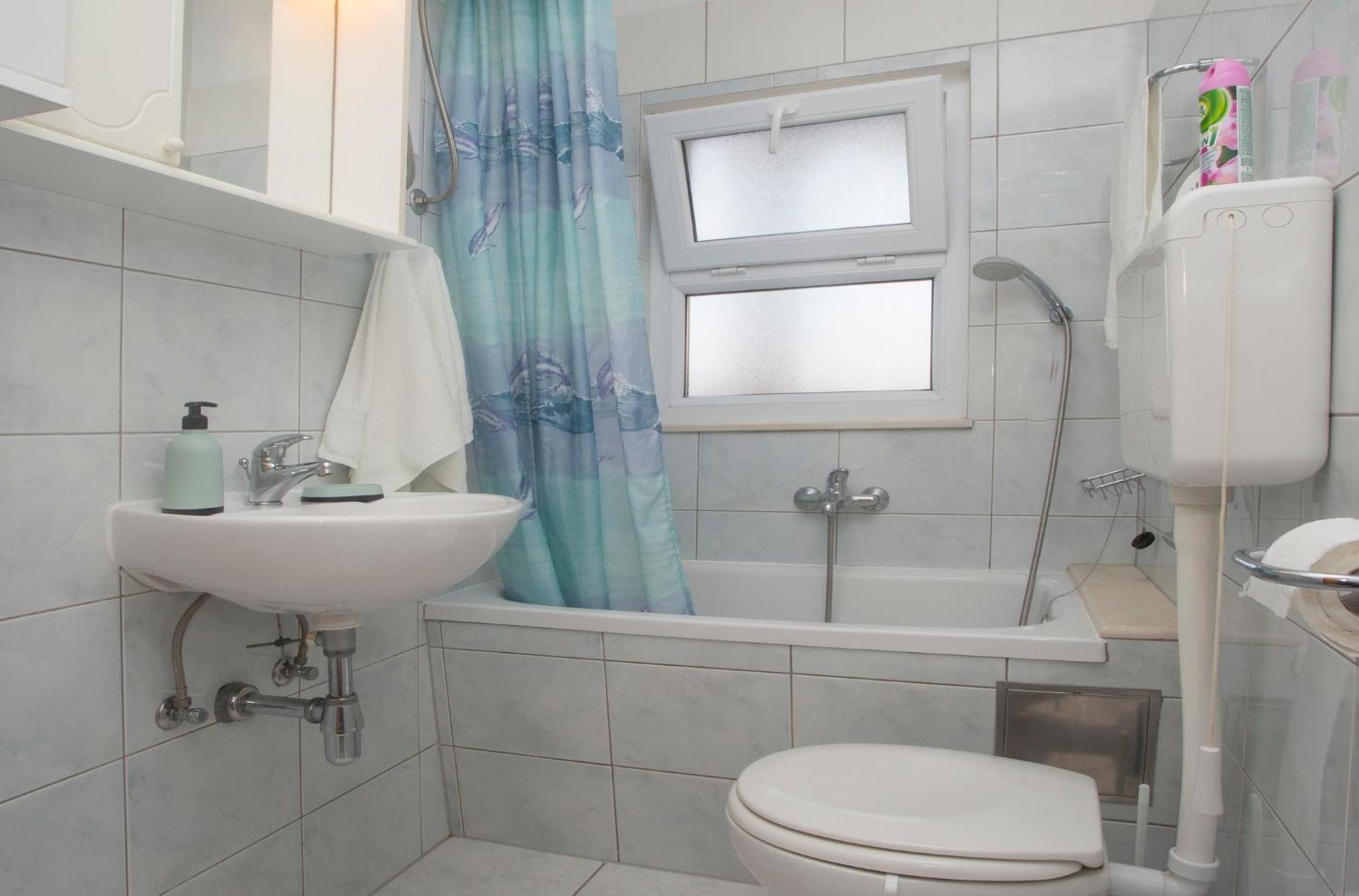 Apartments Lucija Ražanj Chambre photo